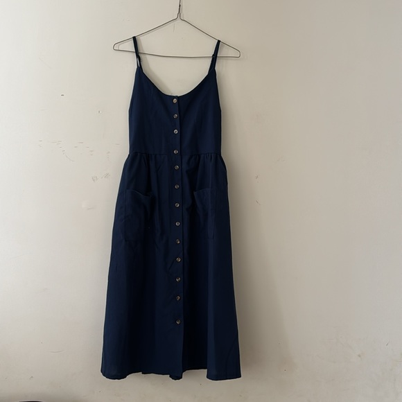 Navy blue sleeveless summer dress with pockets | Size Large - Picture 6 of 10